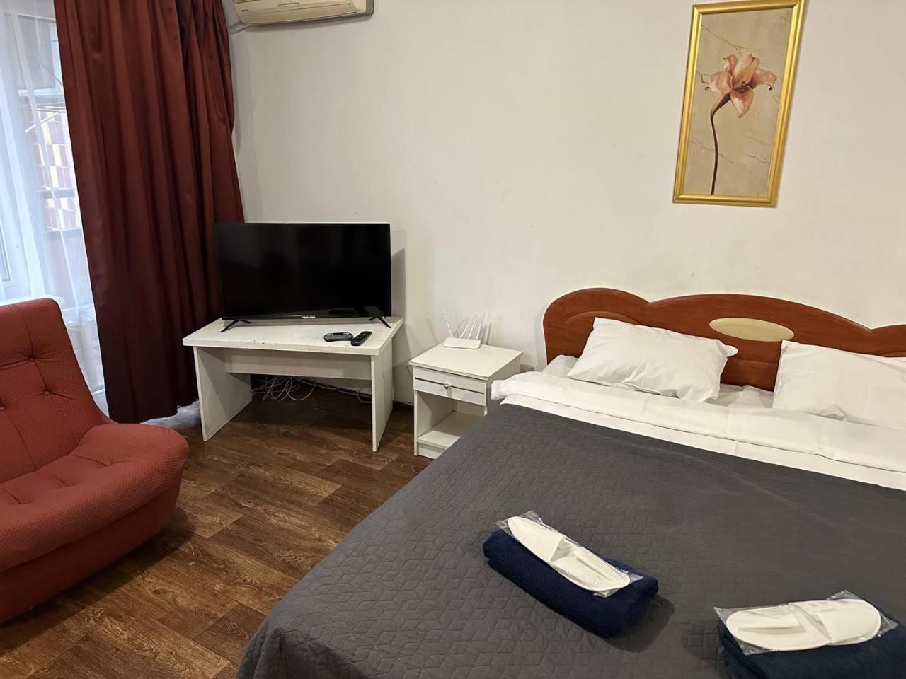 Mini Hotel Vesna Днепр Экстерьер фото